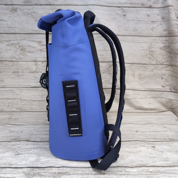 Yeti Hopper M12 Backpack Cooler Ultramarine Violet New With Tags - Picture 5 of 11